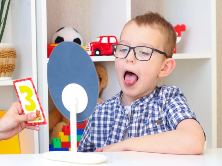 Holistic Speech Pathology - Services - Speech Sound Disorders - Articulation and phonological disorders speech therapy